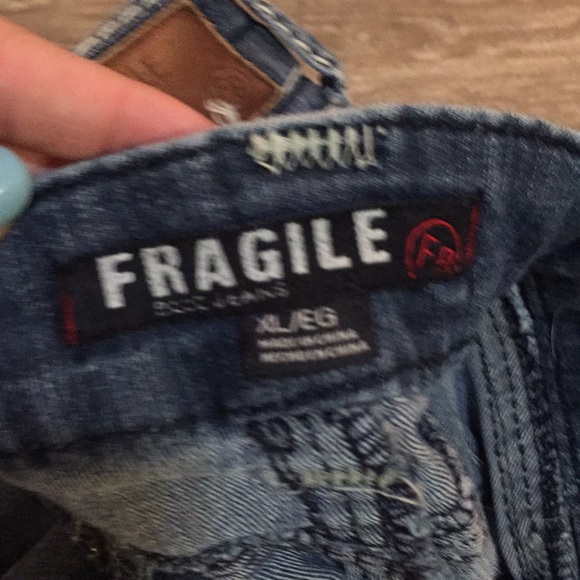 Jeans - Picture 3 of 6